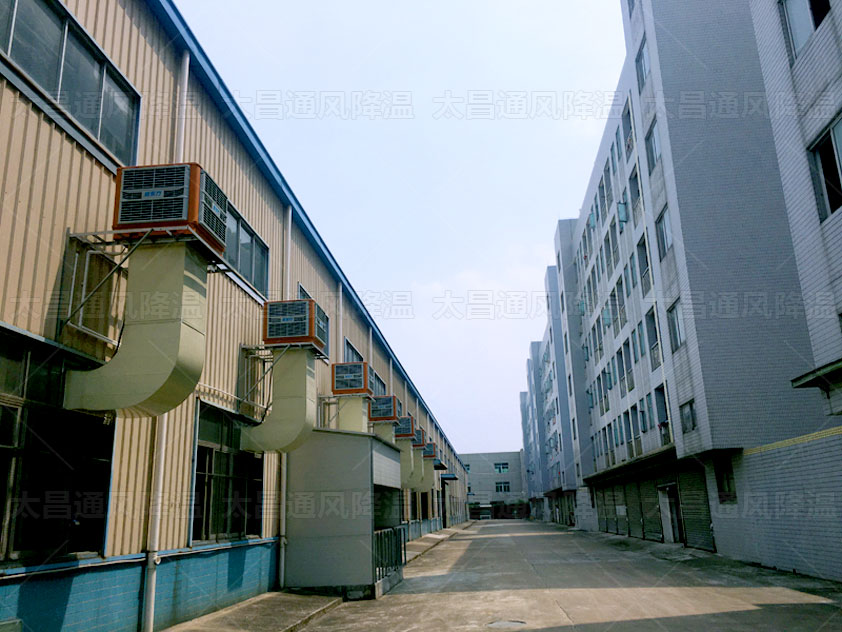 車間降溫方案配置節(jié)能環(huán)?？照{(diào)，使用效果沒話說