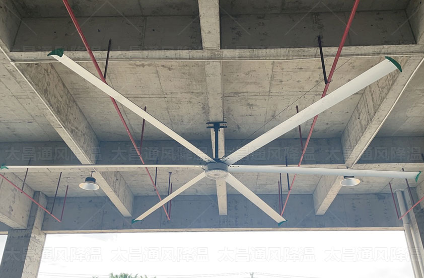 工業(yè)大風(fēng)扇在機(jī)械加工車間使用有什么優(yōu)勢(shì)？